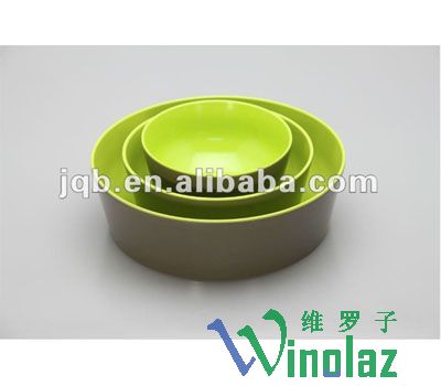 Color soup bowl